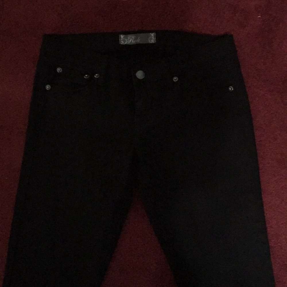 Rock Jeans - Picture 2 of 3